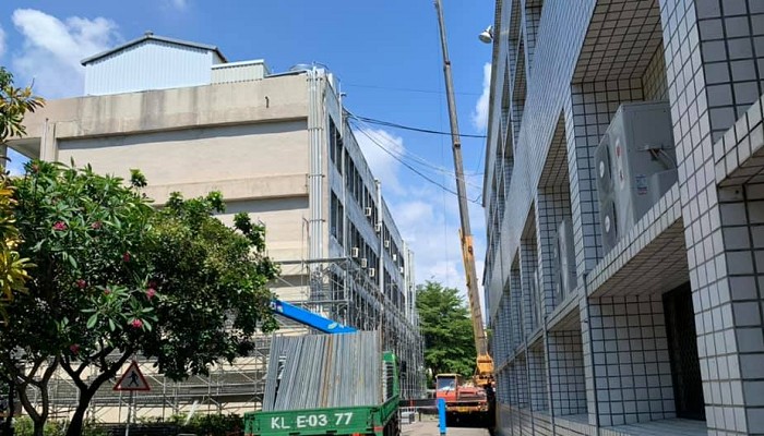 橋梁下方懸吊式施工架搭設實景