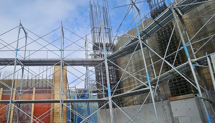 零六鷹架 懸吊式橋梁鷹架 施工領班